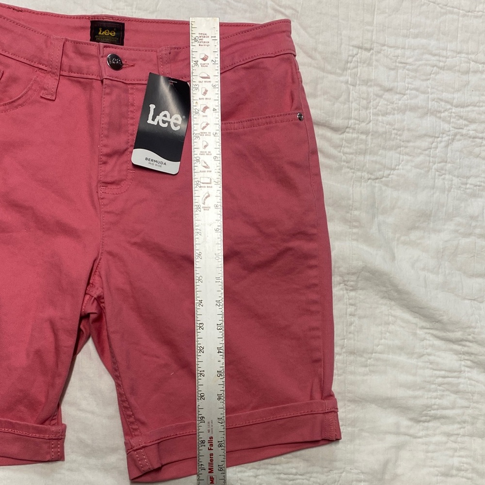 Lee Women's Rose Pink Bermudas - Picture 3 of 8